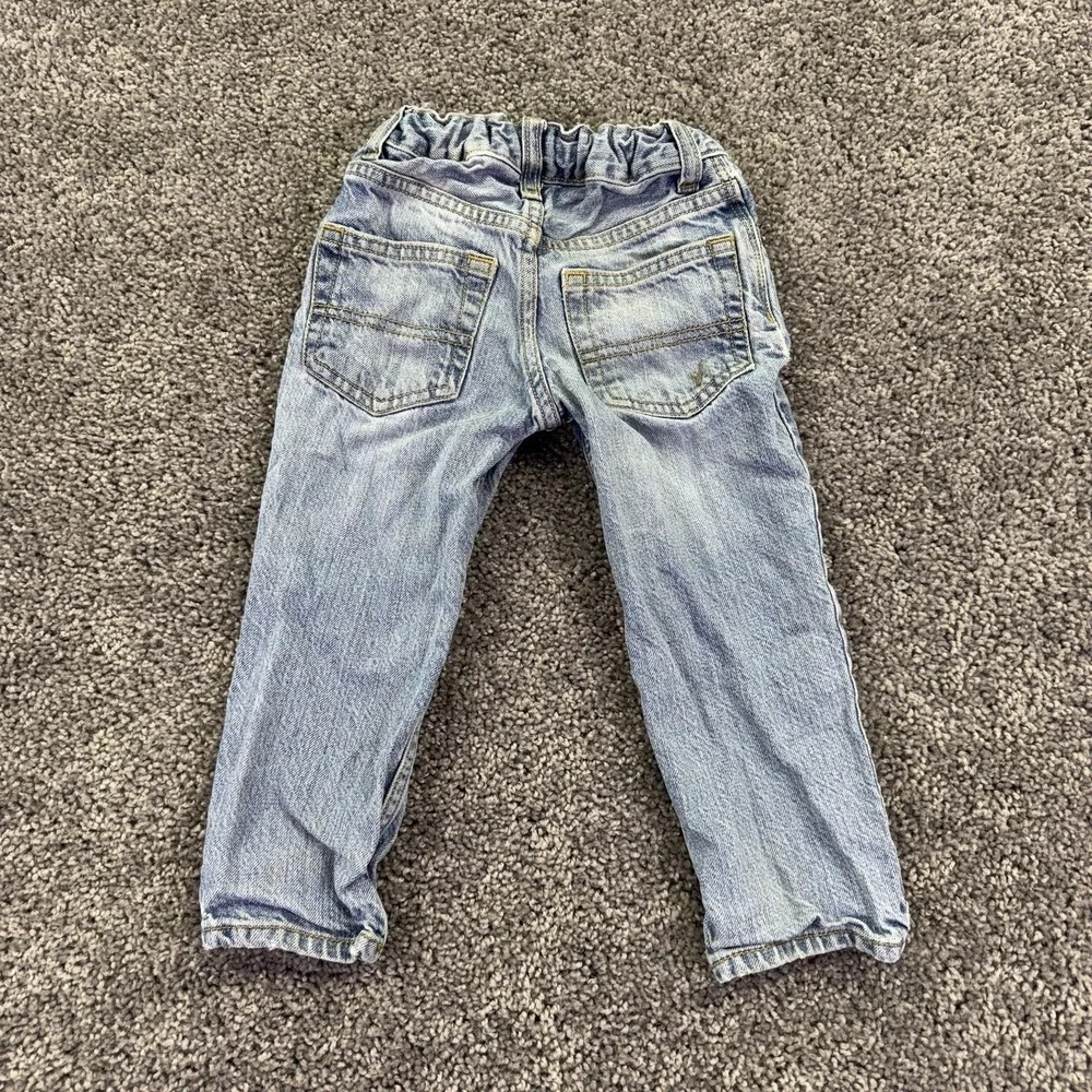OshKosh B'gosh Jeans Boys 2T Blue Straight Denim Adjustable Waist Casual Play